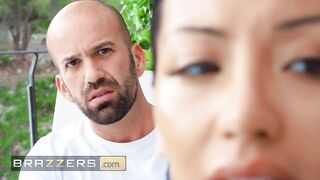 BRAZZERS - Mariana Martix Has Jordi Fuck Her Pussy And Ass Before Letting Him Cum In Her Mouth