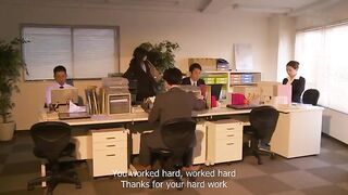 Mako Oda Wife Office