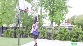 Petite Dunk - Sia Wood